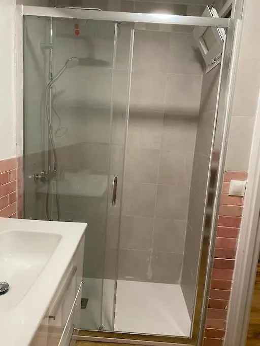 Estudio Completo A Estrenar En Triana Sevilla
